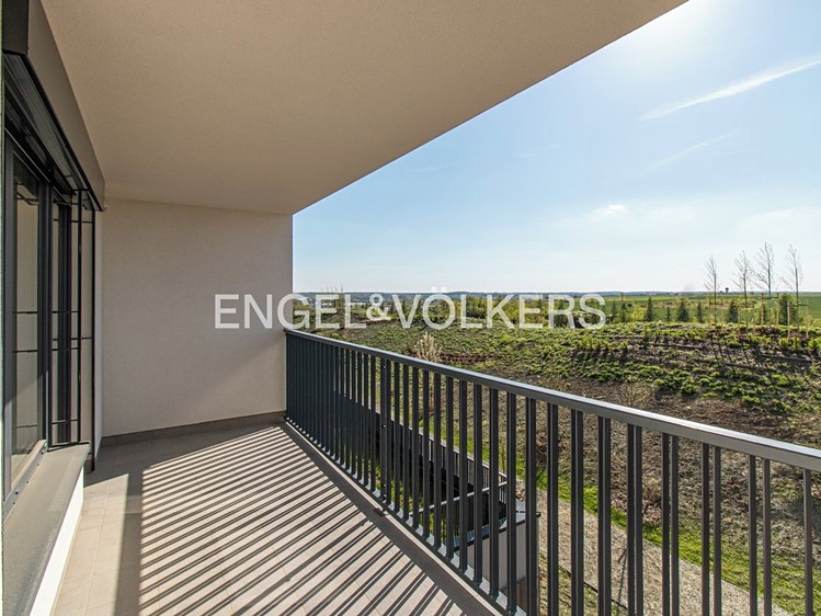 Pronájem bytu 4+kk 89 m² - foto 3