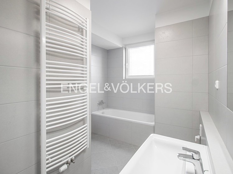 Pronájem bytu 4+kk 89 m² - foto 6