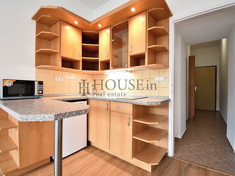 Pronájem bytu 1+kk 27 m² - foto 4