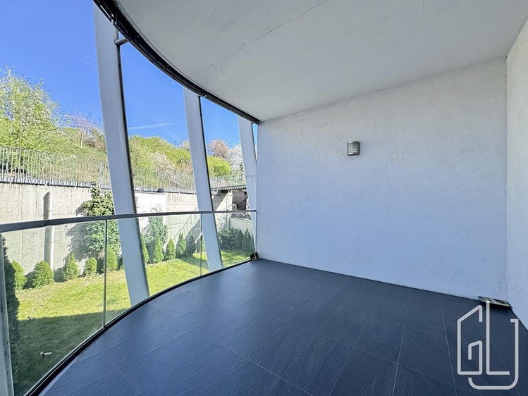 Pronájem bytu 3+kk 124 m² - foto 3