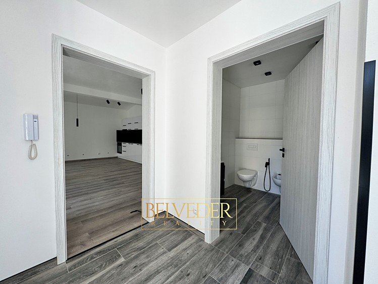 Pronájem bytu 2+kk 74 m² - foto 6