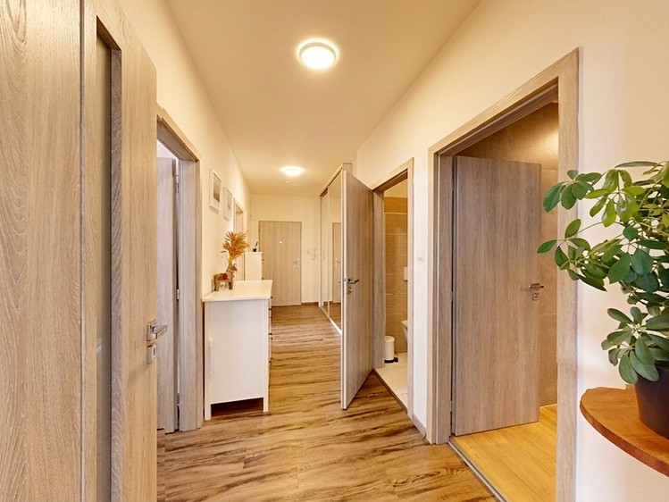 Pronájem bytu 3+kk 86 m² (Jednopodlažní) - foto 8
