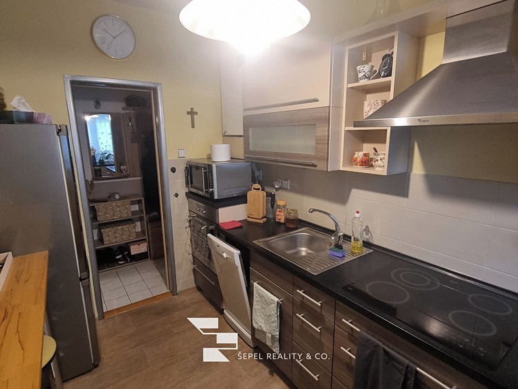 Pronájem bytu 2+1 58 m² - foto 1
