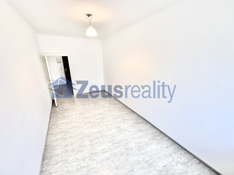 Pronájem bytu 2+kk 47 m² - foto 5