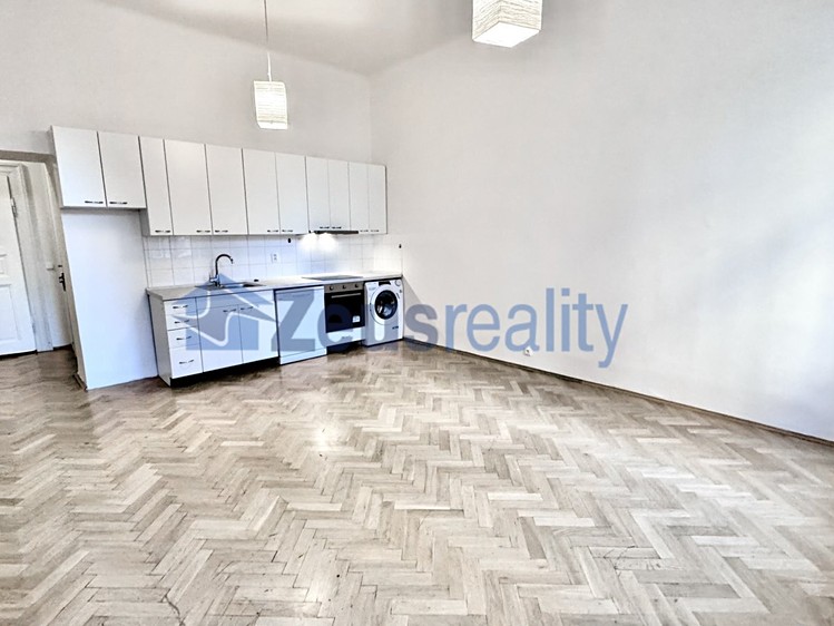 Pronájem bytu 3+kk 63 m² - foto 2