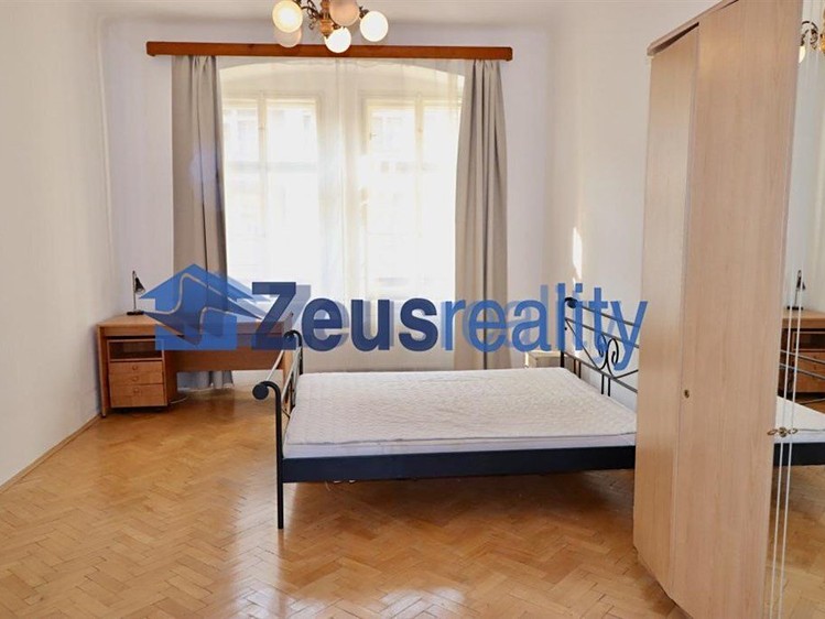 Pronájem bytu 2+kk 48 m² - foto 1