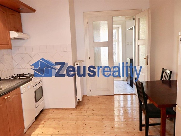 Pronájem bytu 2+kk 48 m² - foto 3