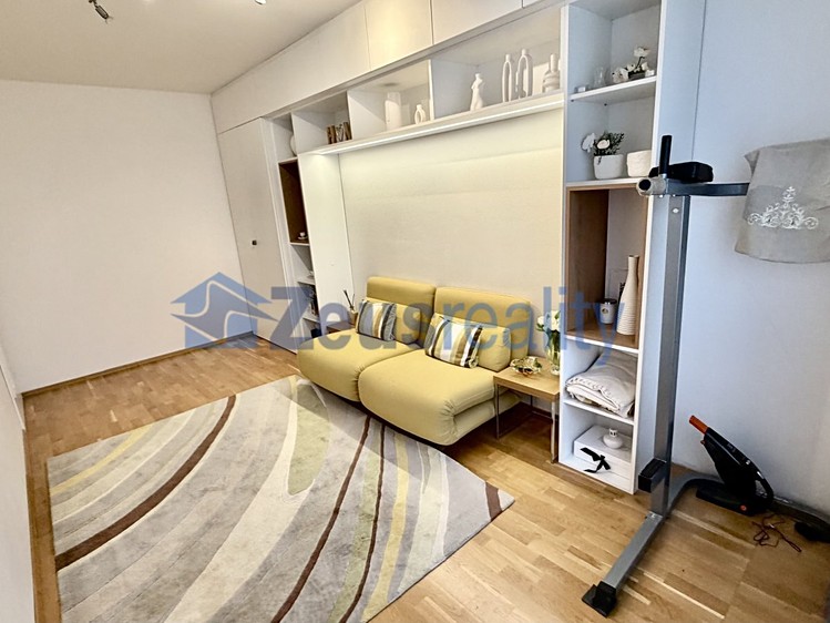 Pronájem bytu 4+kk 124 m² - foto 4