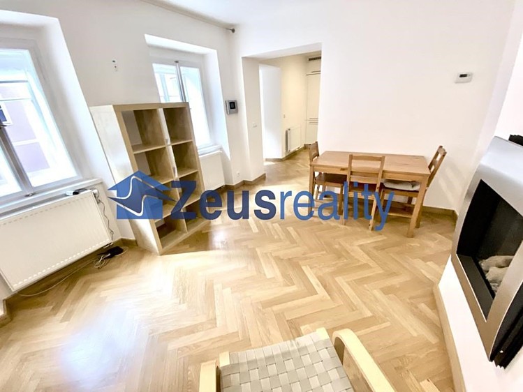Pronájem bytu 3+kk 61 m² - foto 5