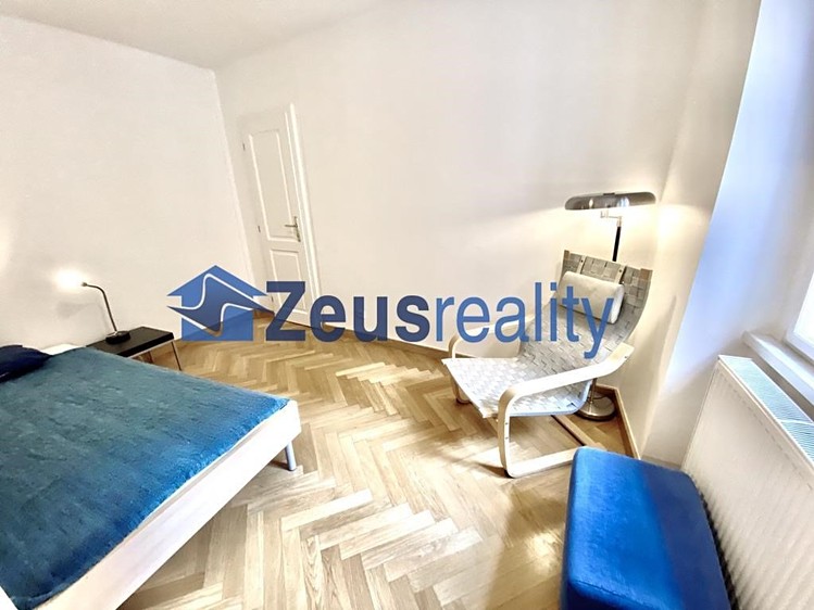 Pronájem bytu 3+kk 61 m² - foto 8