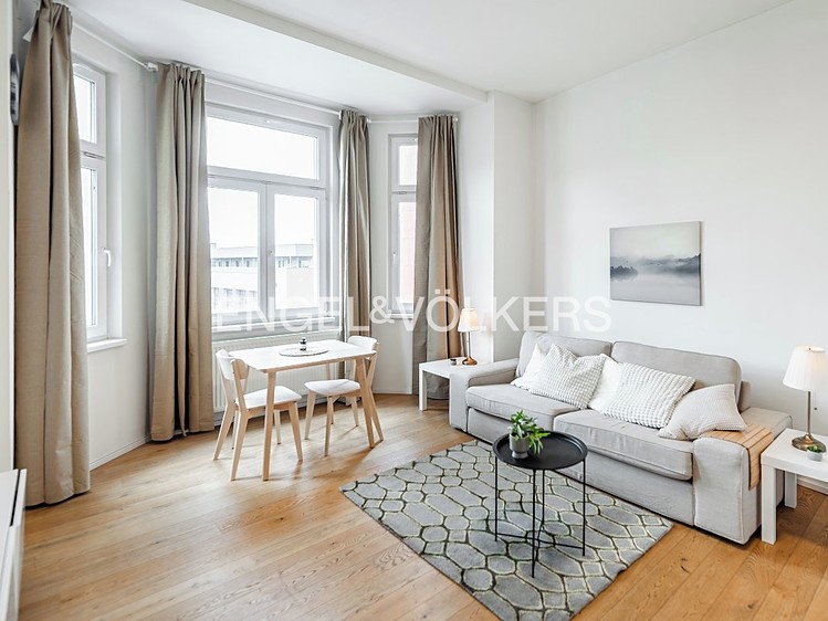 Pronájem bytu 2+kk 60 m² - foto 1