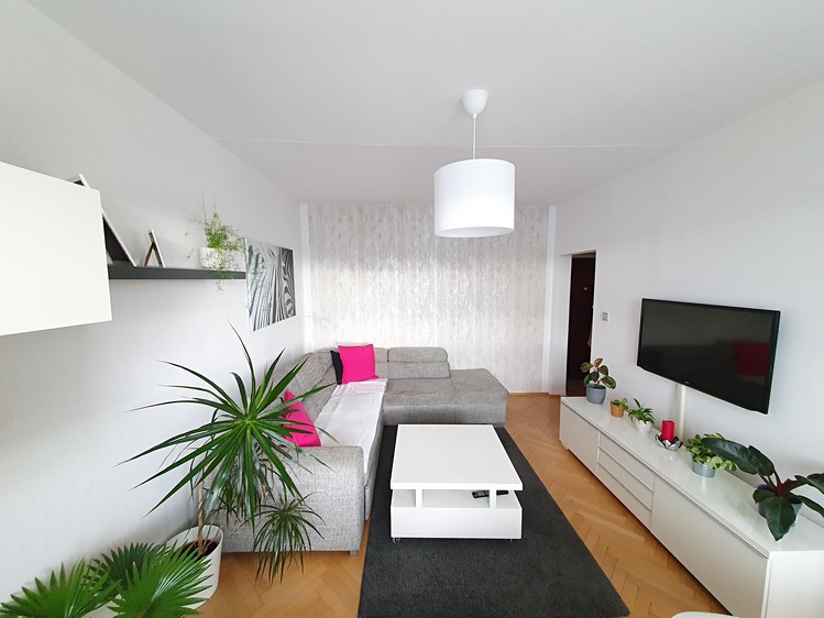 Pronájem bytu 2+1 52 m² - foto 5