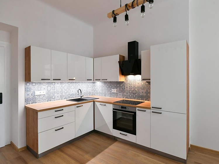Pronájem bytu 3+kk 85 m² - foto 8