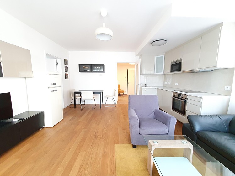 Pronájem bytu 2+kk 60 m² - foto 2