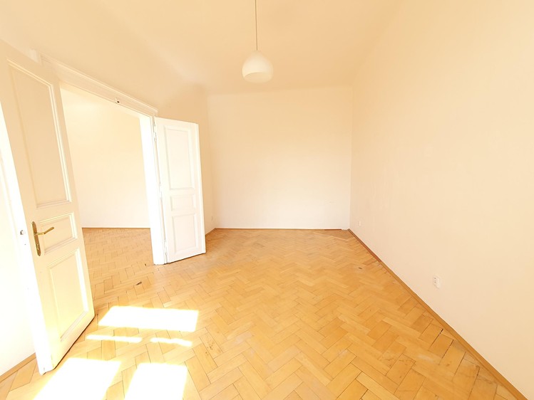 Pronájem bytu 3+kk 80 m² - foto 4