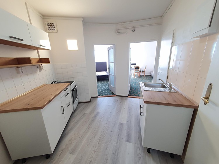 Pronájem bytu 2+1 50 m² - foto 4