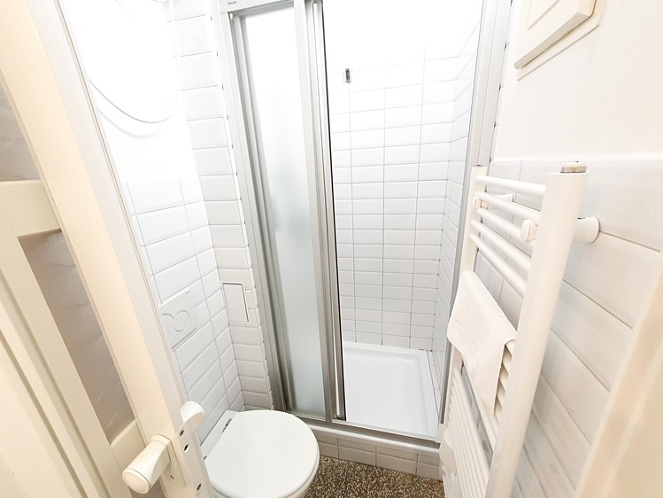 Pronájem bytu 1+kk 30 m² - foto 5