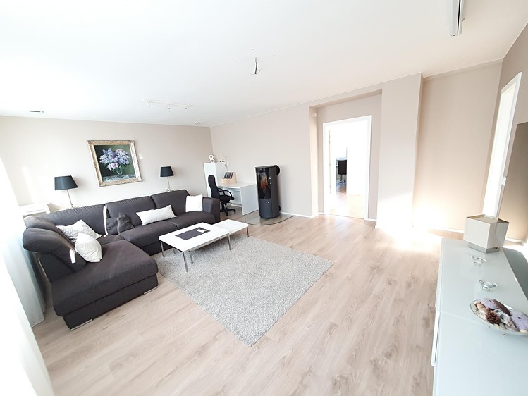 Pronájem bytu 4+1 128 m² - foto 2