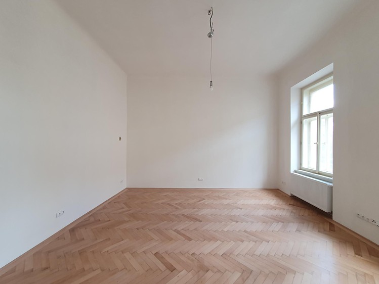 Pronájem bytu 3+kk 100 m² - foto 3