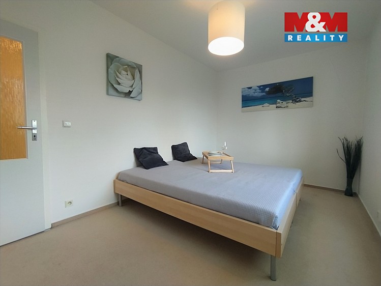 Pronájem bytu 2+kk 66 m² - foto 8