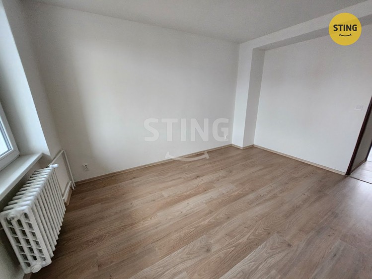 Pronájem bytu 2+1 50 m² - foto 7