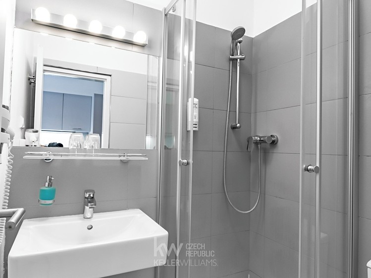 Pronájem bytu 1+kk 18 m² - foto 4