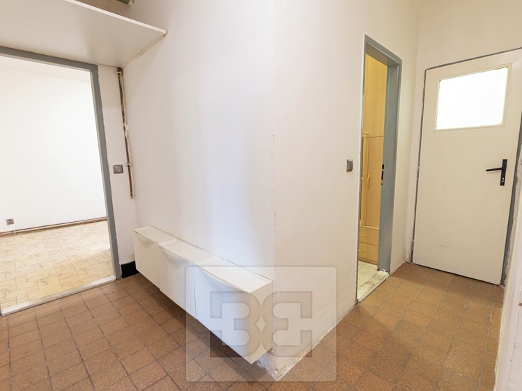 Pronájem bytu 2+1 55 m² - foto 5