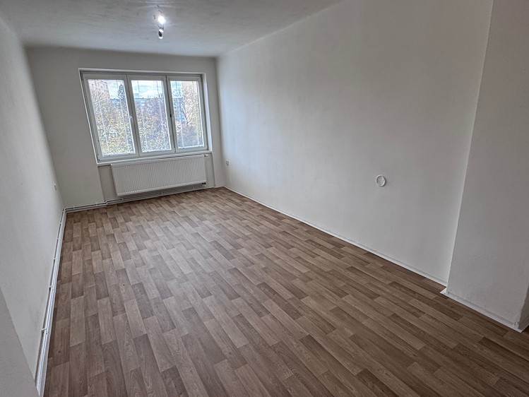 Pronájem bytu 2+1 57 m² - foto 6