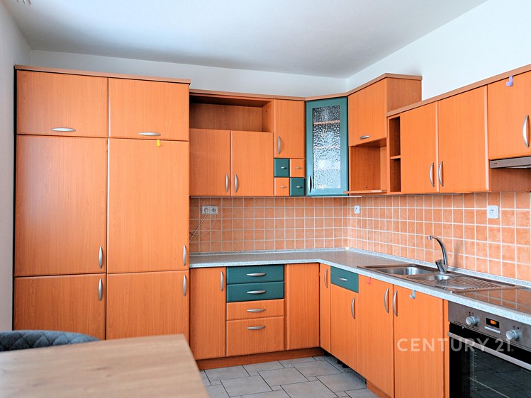 Pronájem bytu 2+kk 59 m² - foto 2