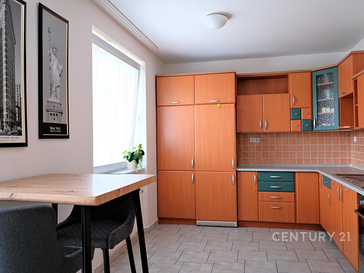 Pronájem bytu 2+kk 59 m² - foto 3