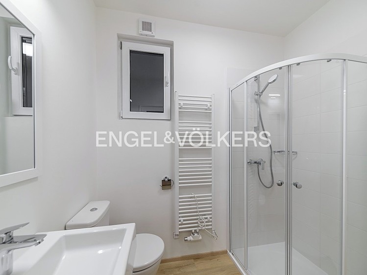 Pronájem bytu 3+1 105 m² - foto 6