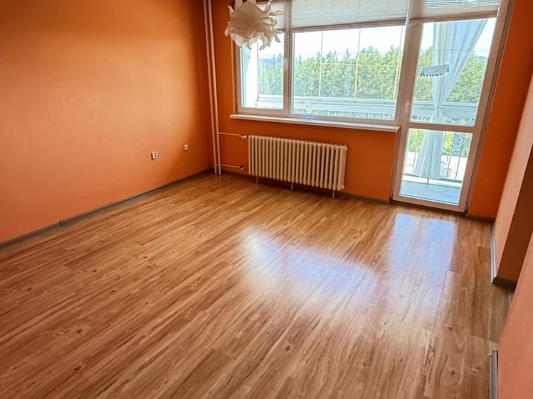 Pronájem bytu 3+1 84 m² - foto 6