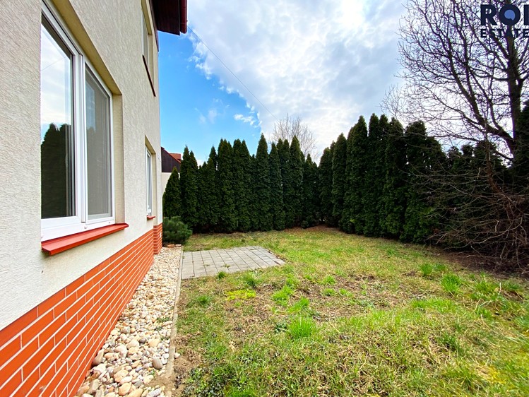 Pronájem bytu 2+1 39 m² - foto 2