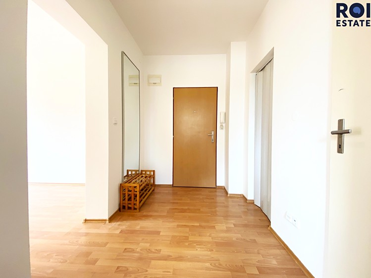 Pronájem bytu 2+1 39 m² - foto 6