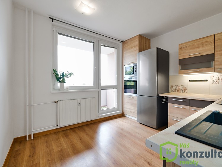 Pronájem bytu 2+1 60 m² - foto 2