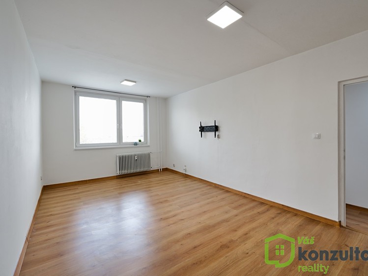 Pronájem bytu 2+1 60 m² - foto 6