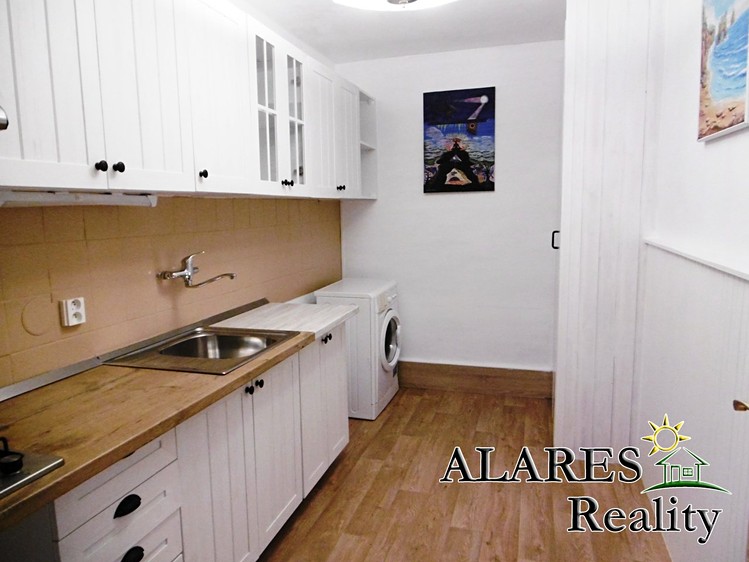 Pronájem bytu 1+1 52 m² - foto 2