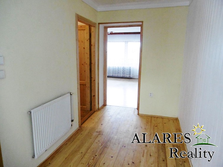 Pronájem bytu 1+1 52 m² - foto 6