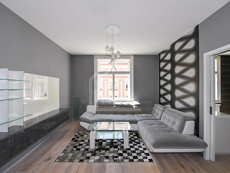 Pronájem bytu 3+1 95 m² - foto 1