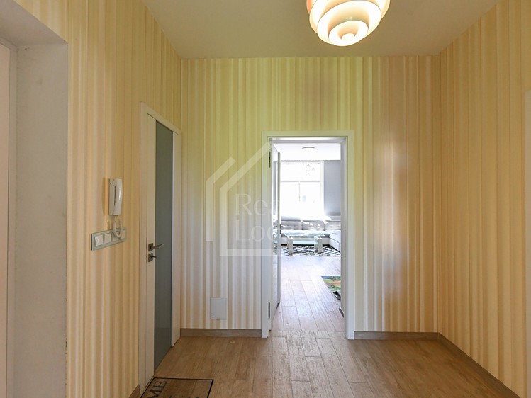 Pronájem bytu 3+1 95 m² - foto 5