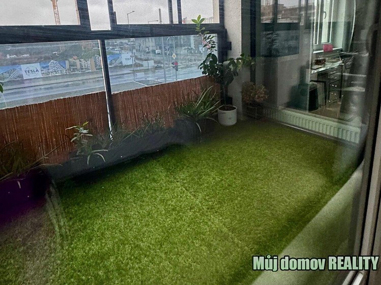 Pronájem bytu 1+kk 46 m² (Jednopodlažní) - foto 3