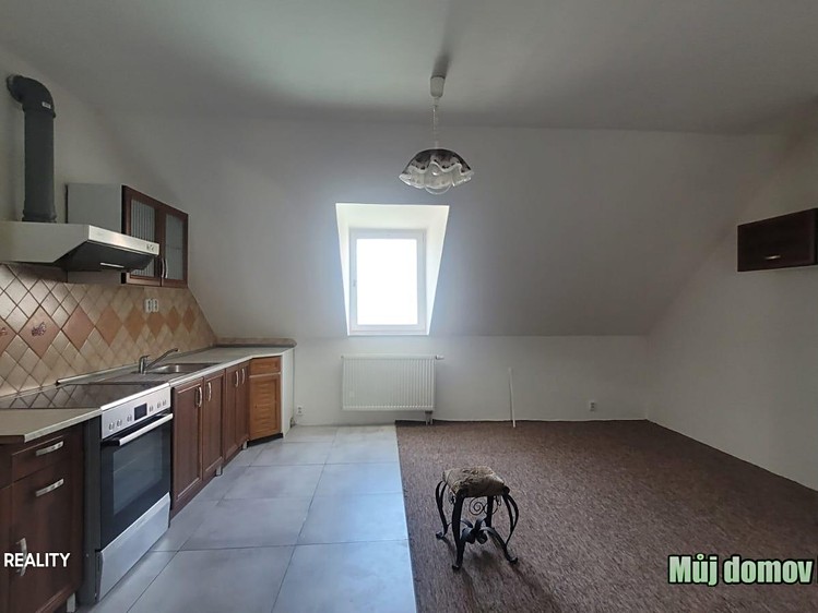 Pronájem bytu 4+kk 103 m² (Jednopodlažní) - foto 3