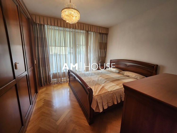 Pronájem bytu 3+kk 77 m² - foto 6