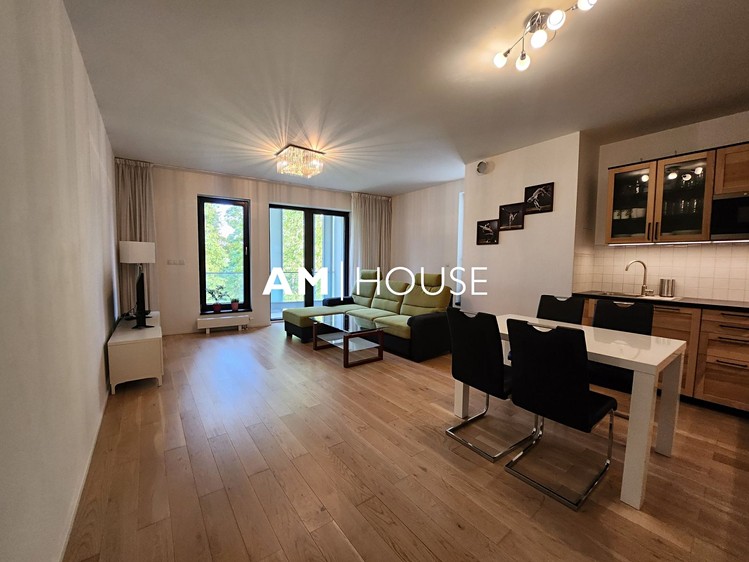 Pronájem bytu 3+kk 83 m² - foto 4
