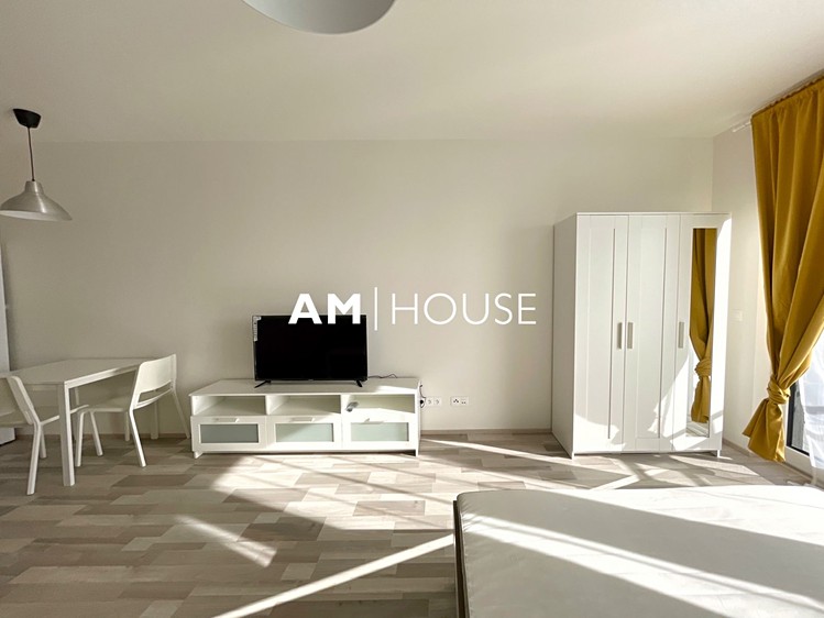 Pronájem bytu 1+kk 38 m² - foto 5