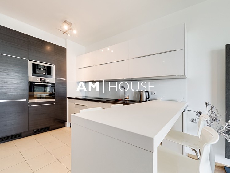Pronájem bytu 2+kk 55 m² - foto 5