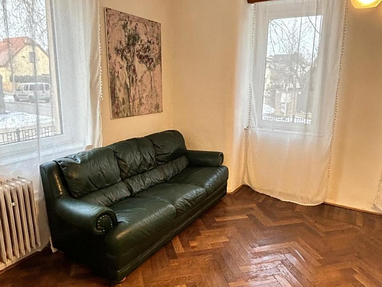 Pronájem bytu 2+kk 60 m² (Jednopodlažní) - foto 3
