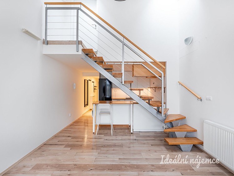 Pronájem bytu 2+kk 63 m² - foto 4