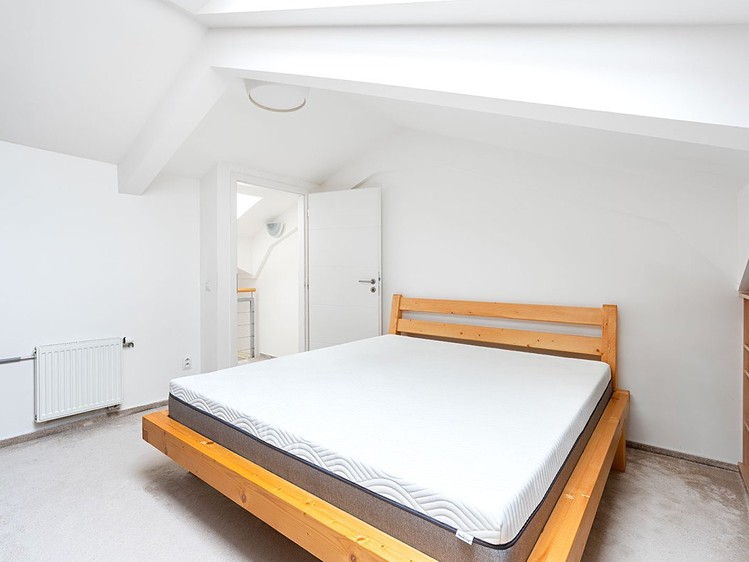 Pronájem bytu 2+kk 63 m² - foto 8