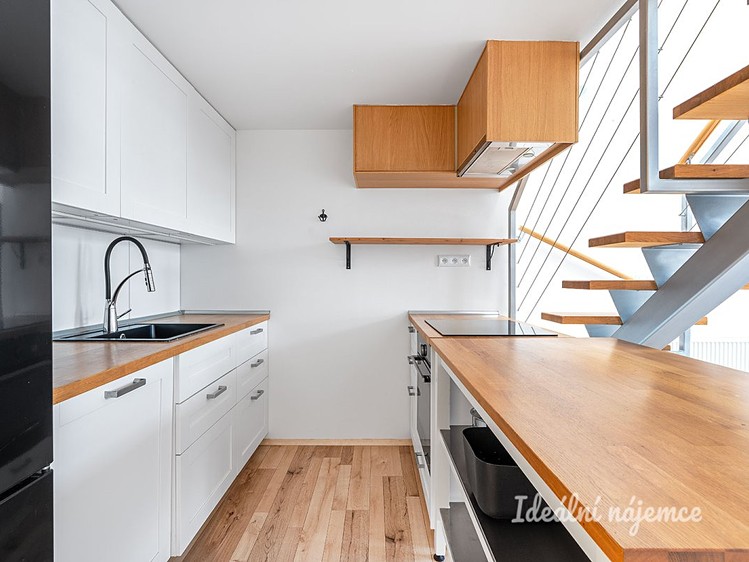 Pronájem bytu 2+kk 63 m² - foto 6